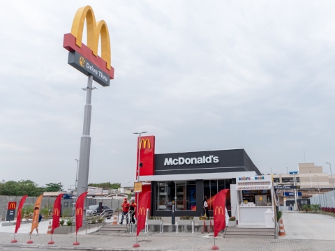 McDonald's Duque de Caxias Drive